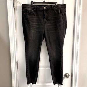 Terra & Sky distressed hem jeans, 18W, black wash